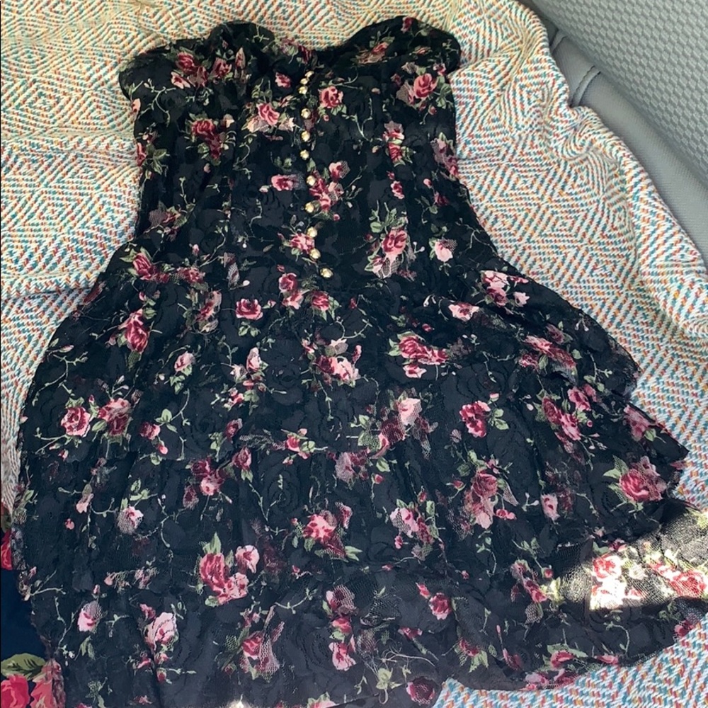 Sweetheart neckline romper